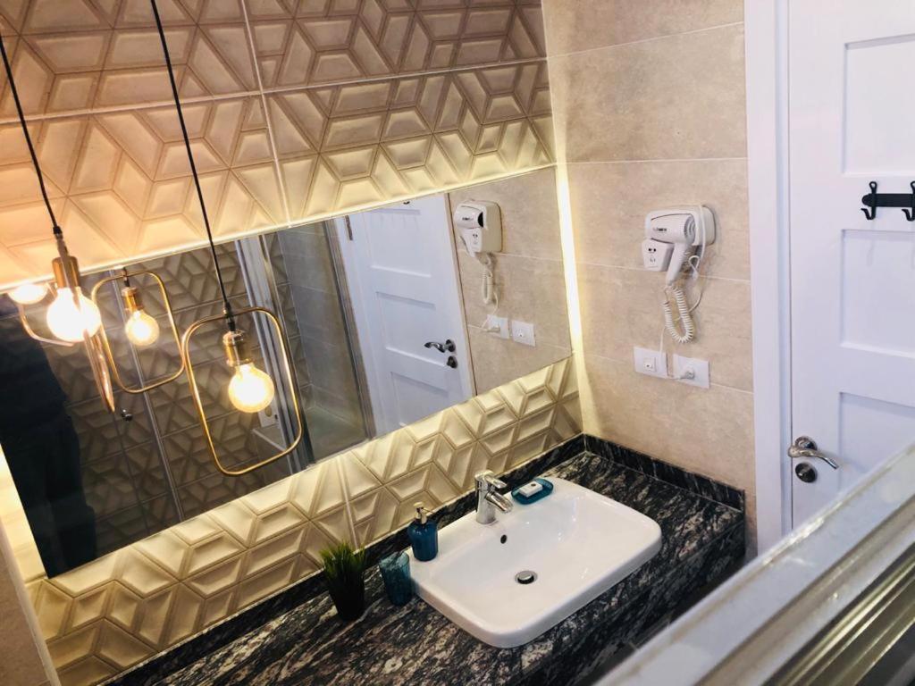 Sodic Westown Residence1-Near Elnada Hospital 'Izbat Yusif Barradah Luaran gambar